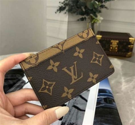 porta cartões louis vuitton feminina